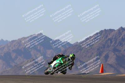 media/Apr-16-2022-CVMA (Sat) [[090b37c3ce]]/Race 14 Amateur Supersport Open/